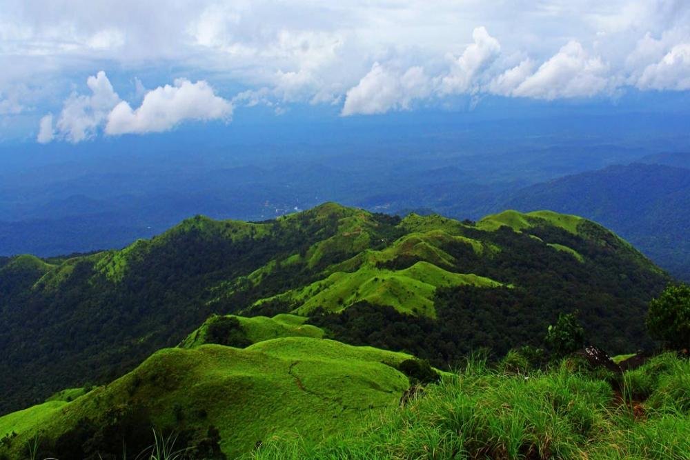 Taxi to Madikeri from Mangalore Airport