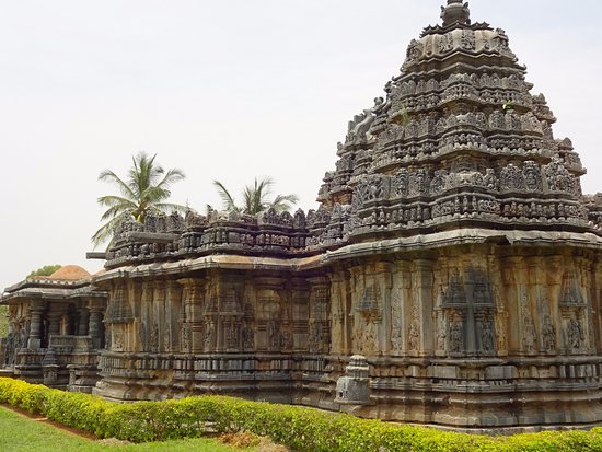 Taxi to Palakkad from Mangalore Airport
